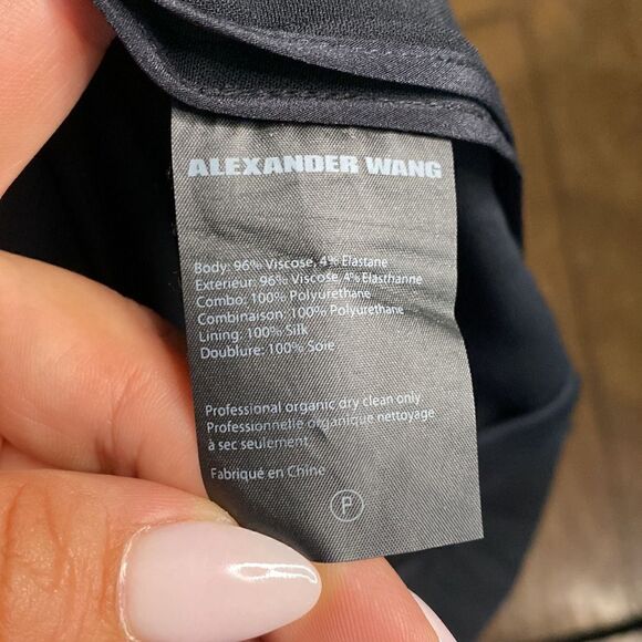 ALEXANDER WANG SHOULDER FLAP DRESS IN BLACK VISCOSE Short Sleeve Mini Length - Picture 15 of 15